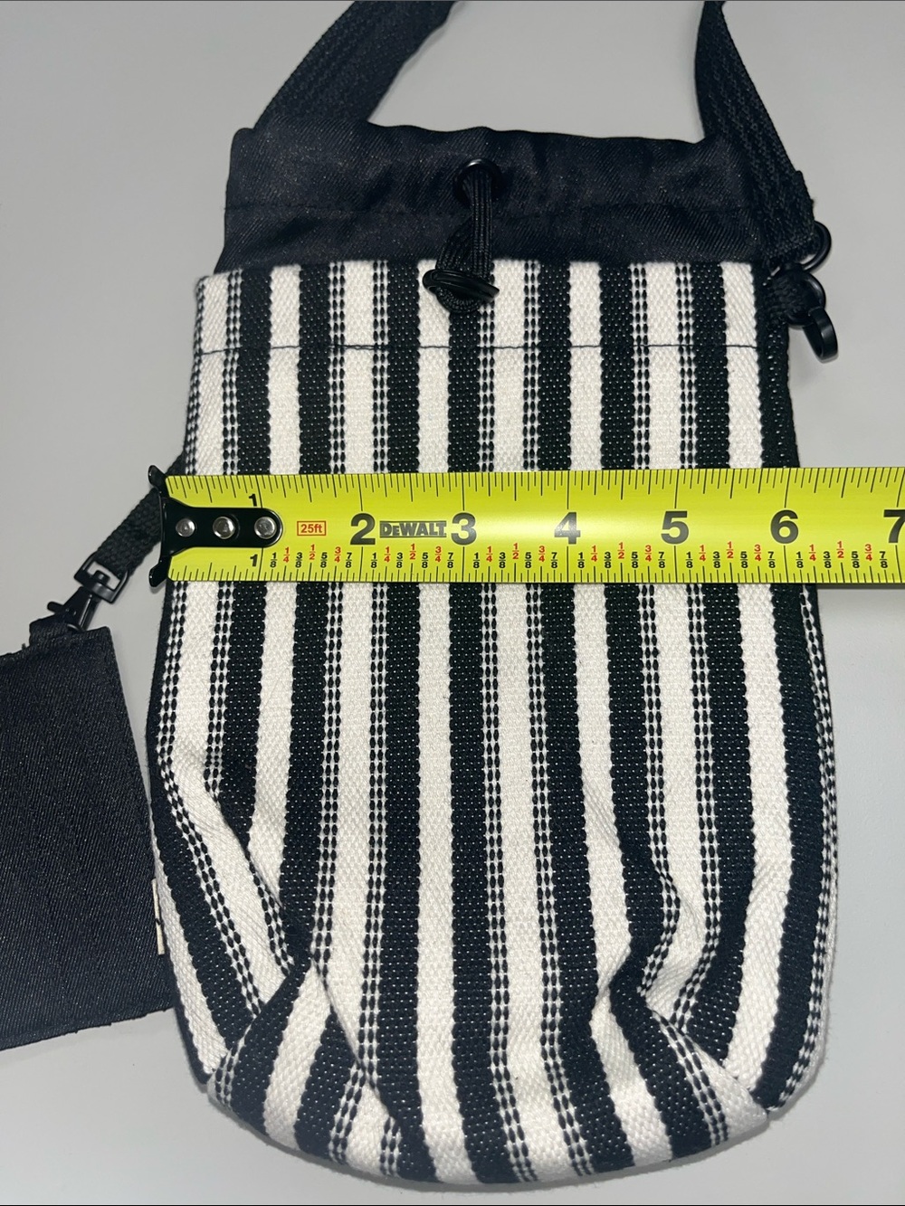 BEIS Black & White Summer Striped Water Bottle Sling Bag NWOT - Picture 6 of 11